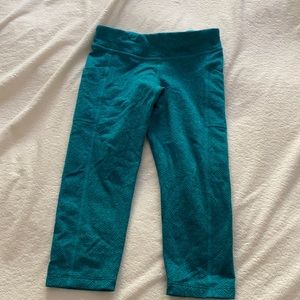 Little girl champion Capri leggings